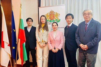 Среща на посланик Мариета Арабаджиева с представители на университета Цукуба